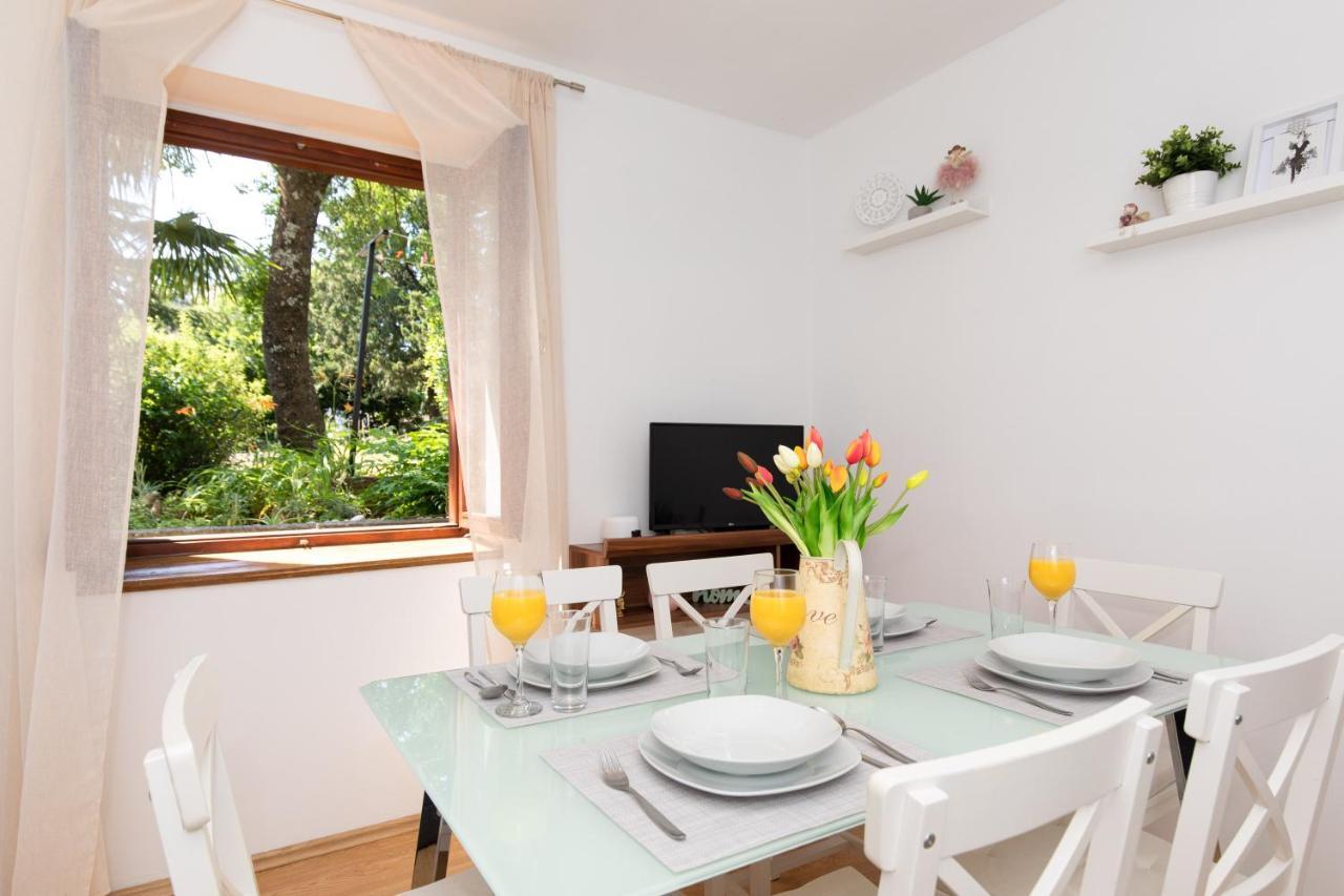 Apartment Lora Crikvenica Kültér fotó