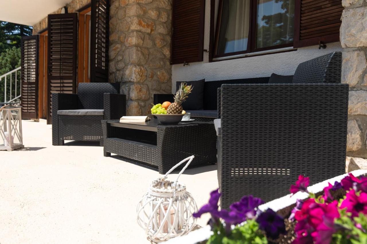 Apartment Lora Crikvenica Kültér fotó